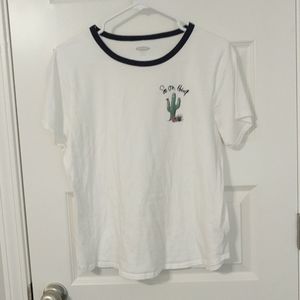 Old Navy white t-shirt